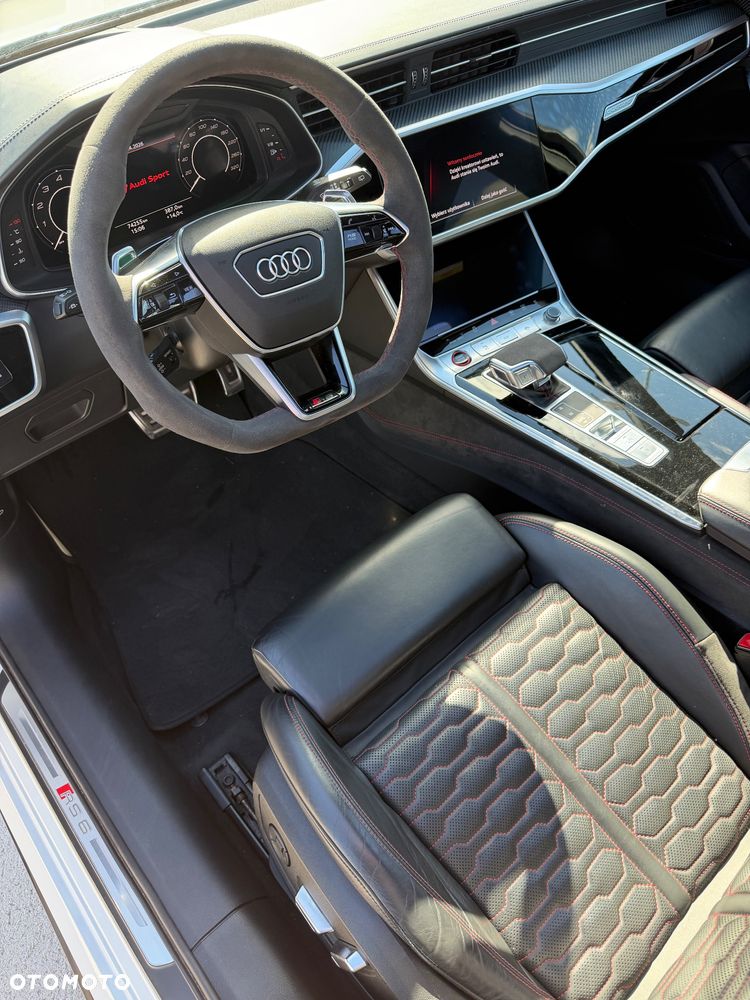 Audi RS6 Avant - 20