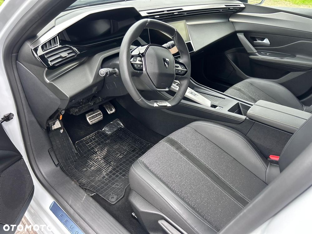 Peugeot 308 - 9