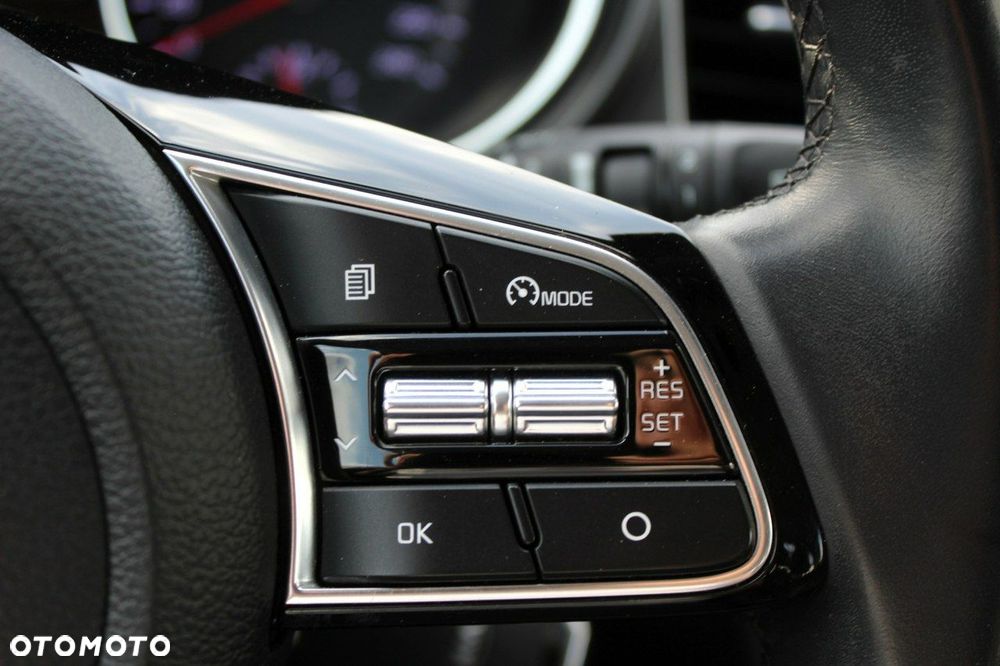 Kia Ceed 1.6 CRDi mHEV M - 25