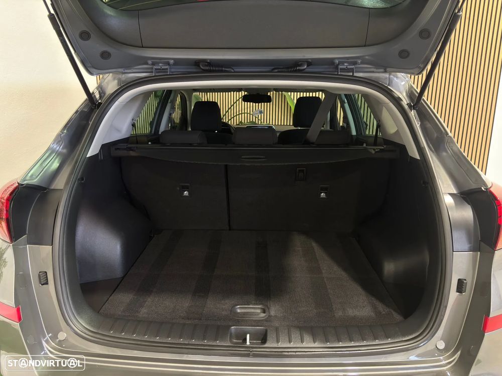 Hyundai Tucson 1.6 GDi Premium - 27