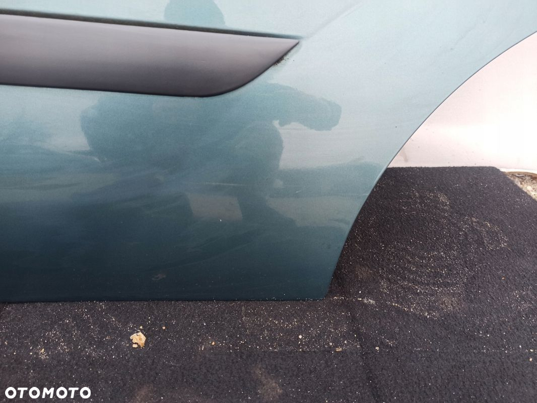 Drzwi lewy tył kompletne FORD FOCUS MK1 KOMBI kolor X1 - 9