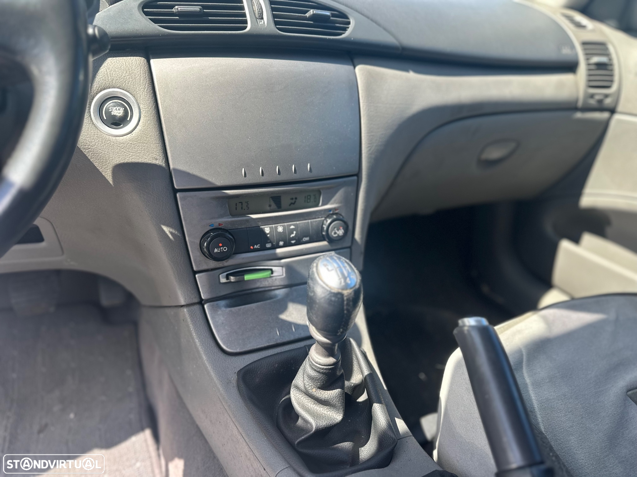 Renault Laguna Break 1.9 dCi Privilège - 11