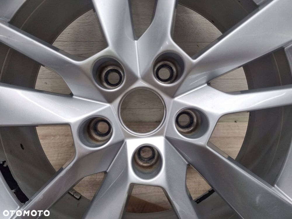 Skoda Octavia Mk3 5E 2017 Wszystkie Felgi aluminiowe R17 - 2