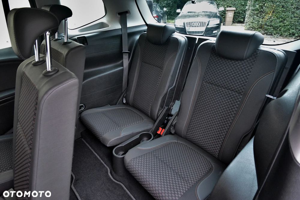 Opel Zafira Tourer 1.4 Turbo Innovation - 19