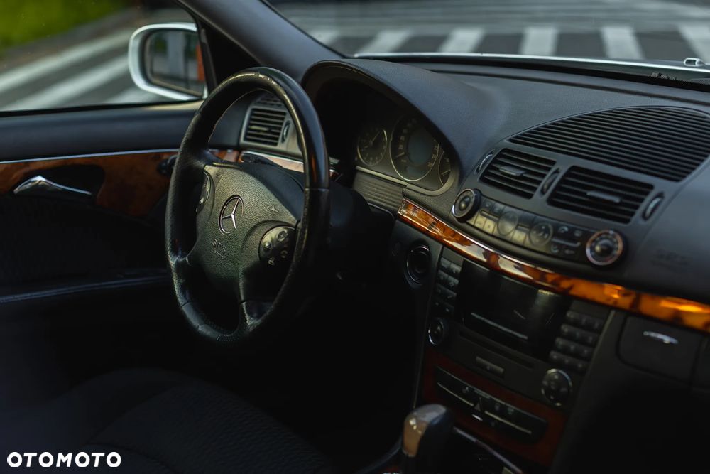 Mercedes-Benz Klasa E 220 CDI Automatik Elegance - 9