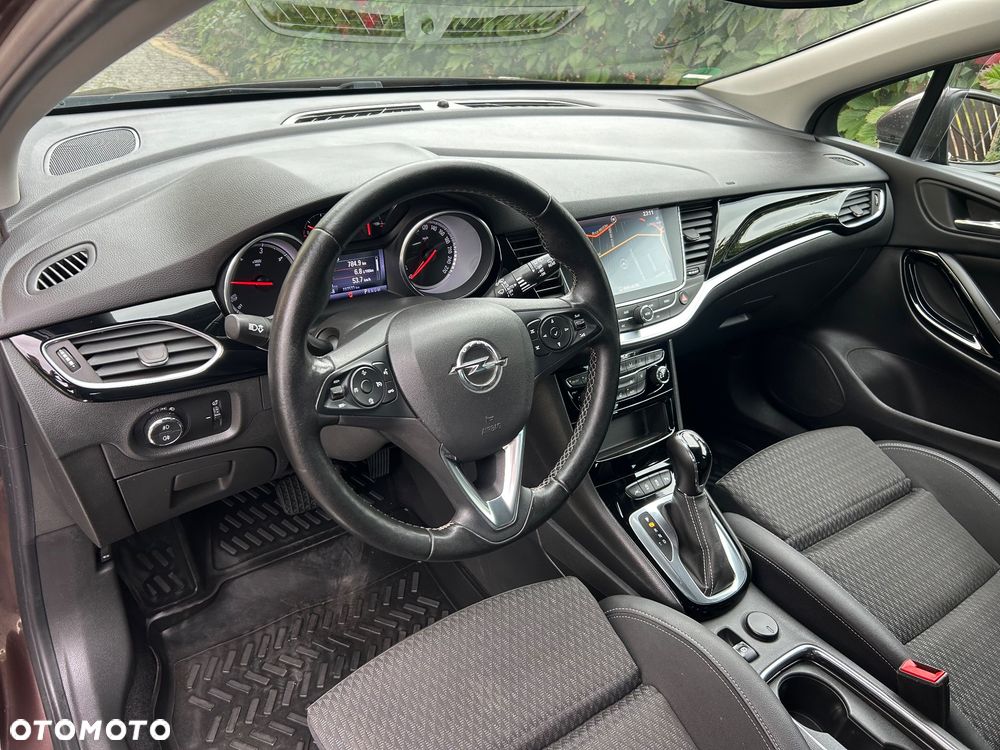 Opel Astra 1.6 D Automatik Start/Stop Innovation - 24