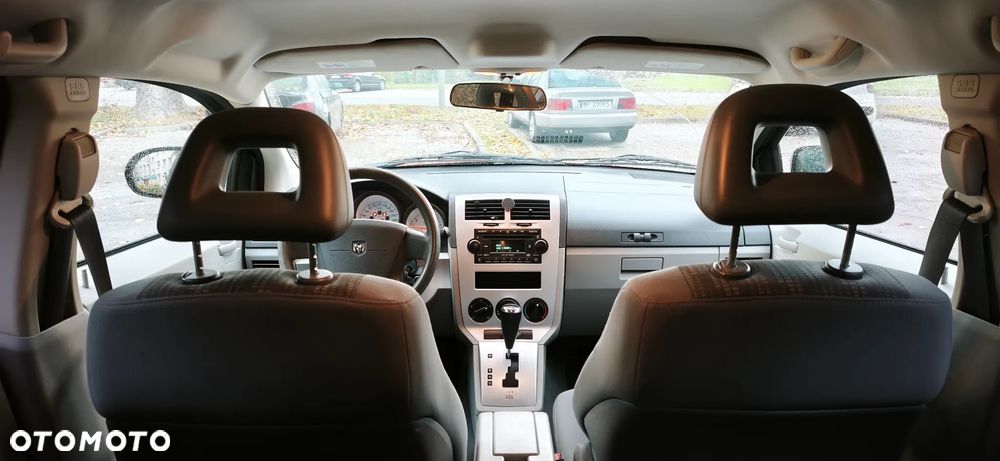 Dodge Caliber 2.0 SXT - 27