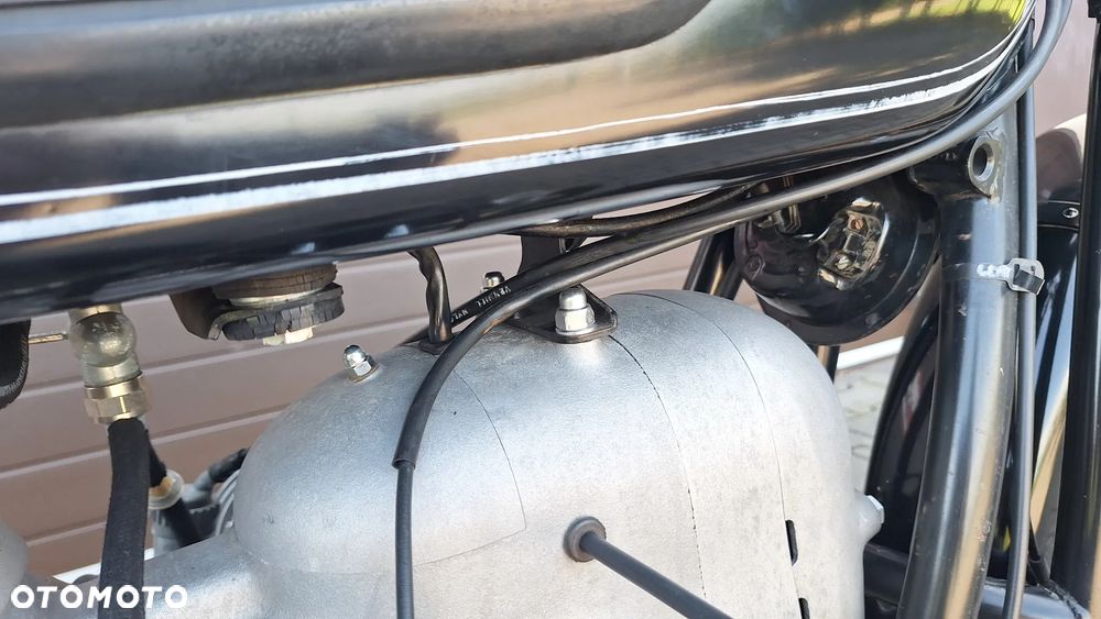 BMW R - 22