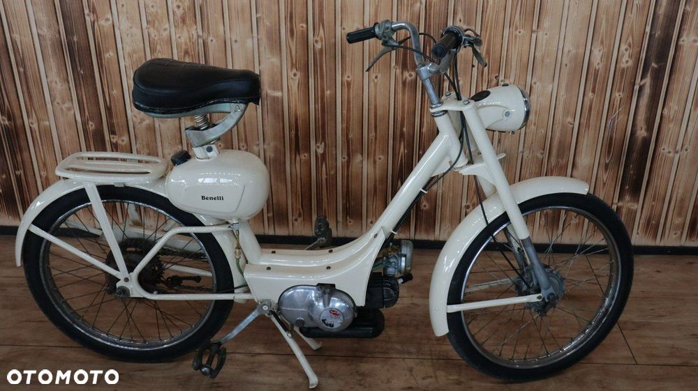 Benelli Inny - 1