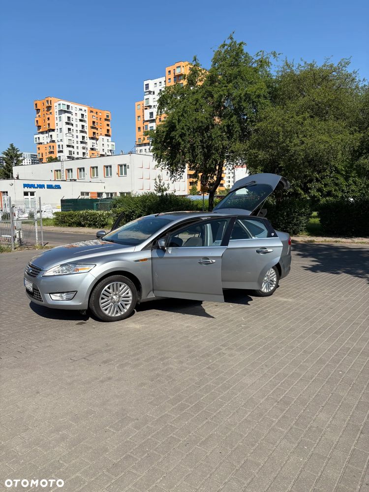 Ford Mondeo 2.0 TDCi Ghia - 17