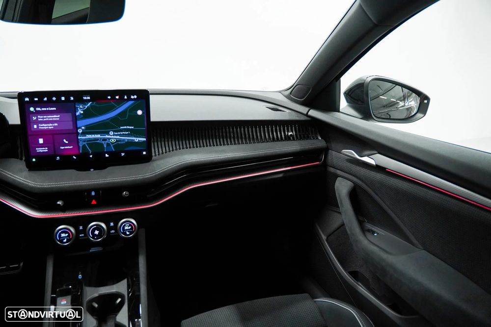 Skoda Superb 1.5 TSI iV Sportline DSG - 26