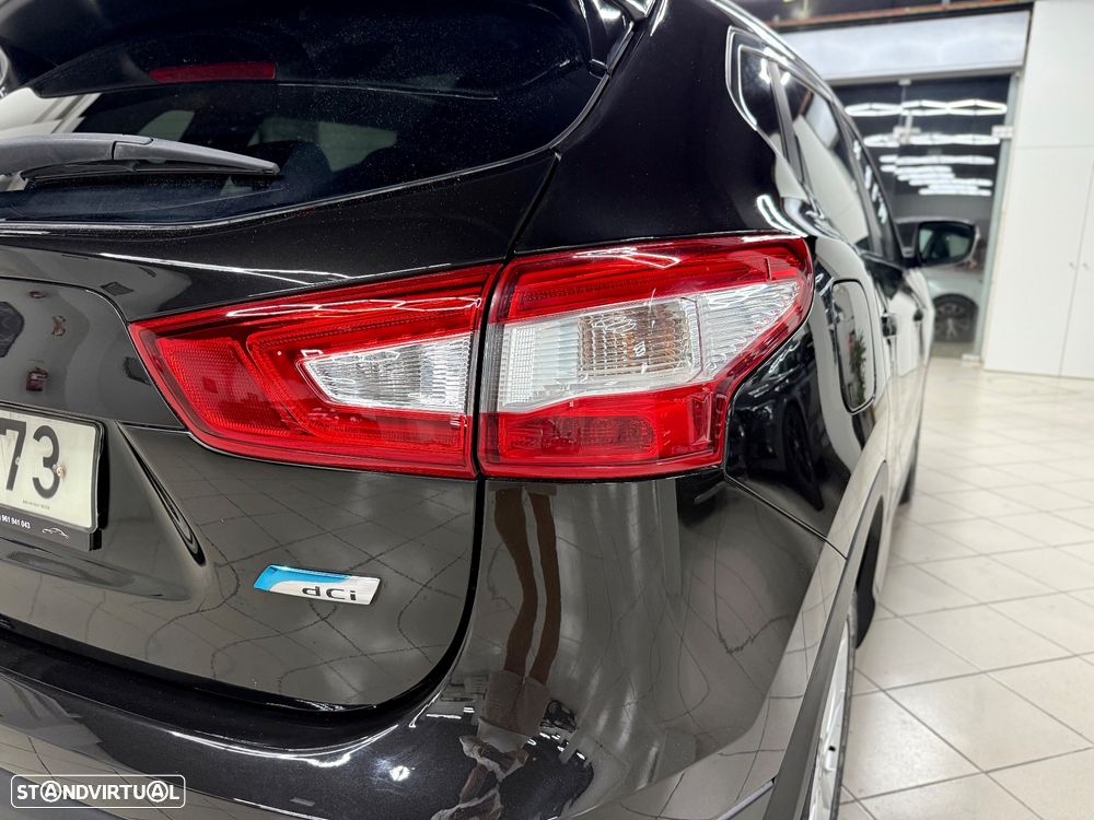Nissan Qashqai 1.6 dCi Tekna Premium 17 360 S&S - 7