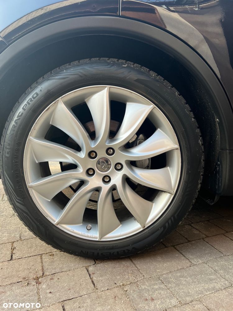 Infiniti QX70 3.0d S Premium - 2