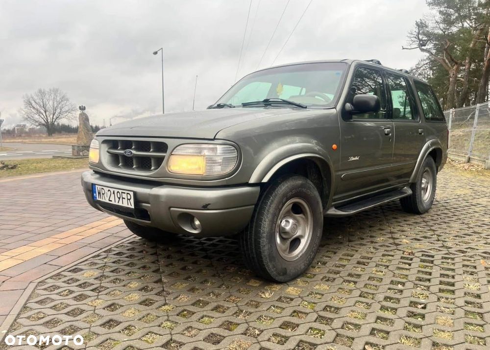 Ford Inny - 2
