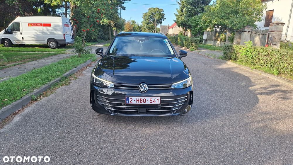 Volkswagen Passat 1.5 TSI OPF DSG Elegance - 5