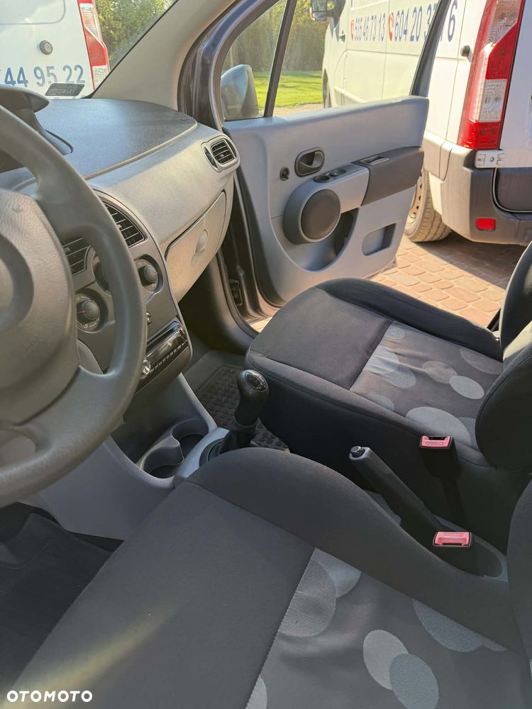 Renault Modus - 15