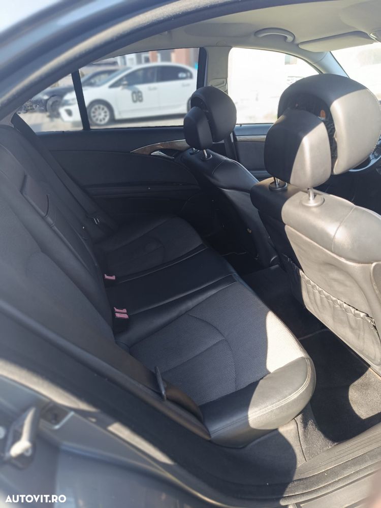 Mercedes-Benz E 220 CDI Automatik Avantgarde - 12