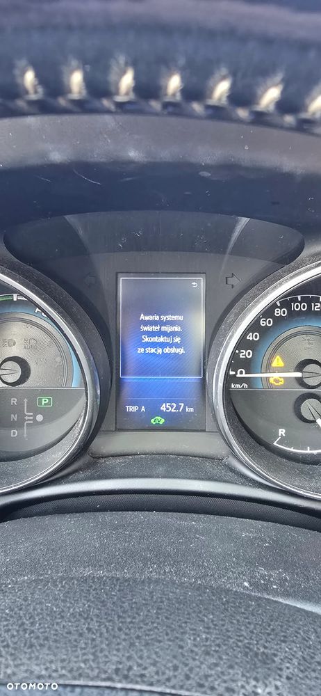 Toyota Auris Hybrid 135 Prestige - 13