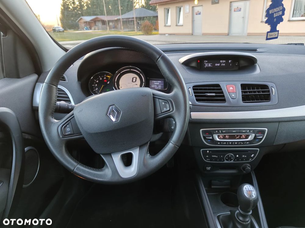 Renault Megane TCe 130 Dynamique - 10