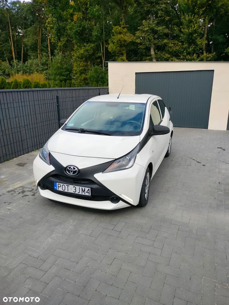 Toyota Aygo 1.0 VVT-i Sprint EU6 - 6