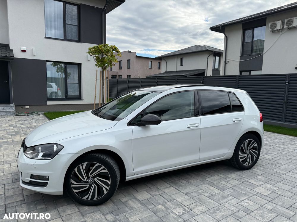 Volkswagen Golf 1.6 TDI DPF BMT DSG Comfortline - 12