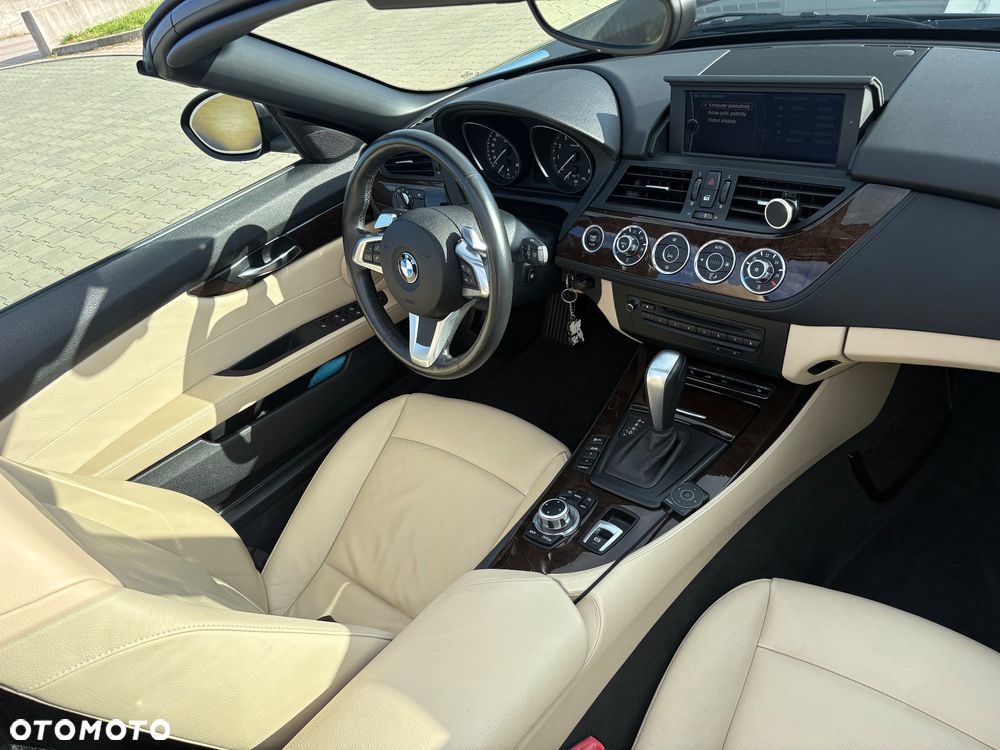 BMW Z4 sDrive23i - 6