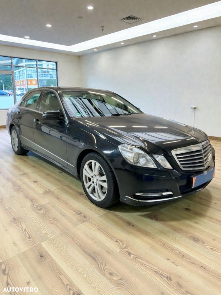 Mercedes-Benz E 300 BlueTEC HYBRID 7G-TRONIC Elegance - 1