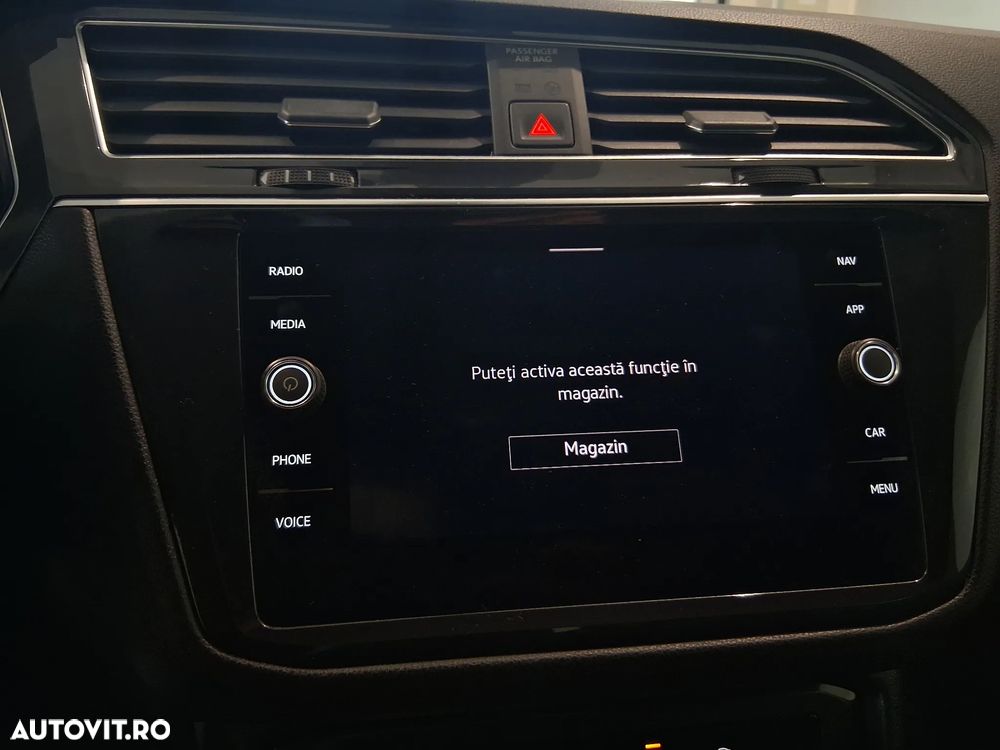 Volkswagen Tiguan 2.0 TDI SCR DSG 4Motion R-Line - 26