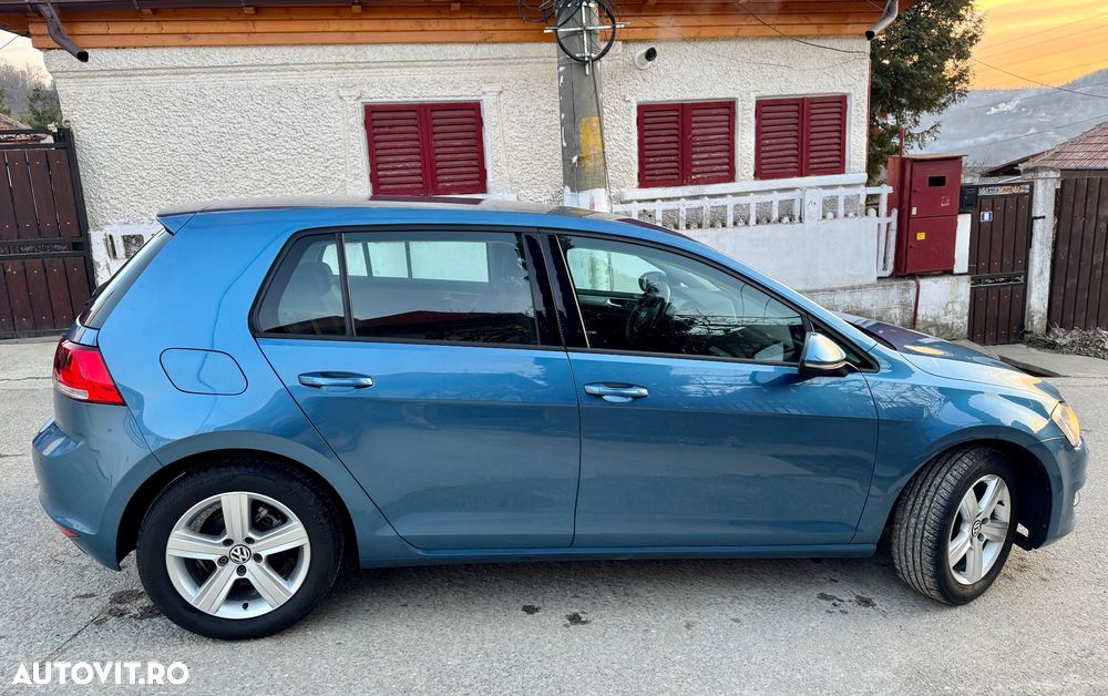 Volkswagen Golf 1.2 TSI BMT Comfortline - 25