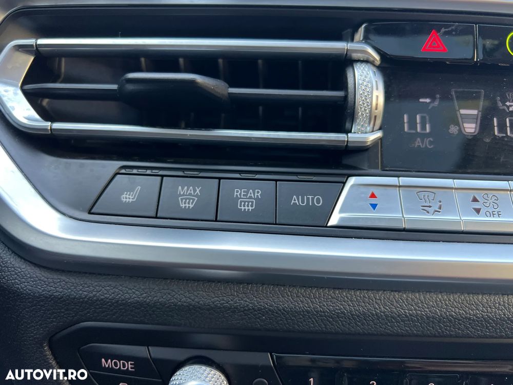 BMW Seria 3 320d xDrive AT MHEV - 23