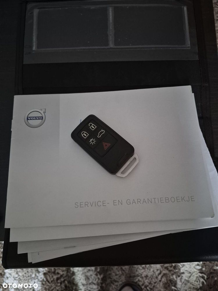Volvo V40 D2 Drive-E Momentum - 19