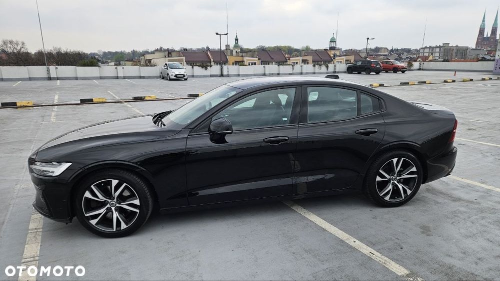 Volvo S60 T5 AWD R-Design - 17