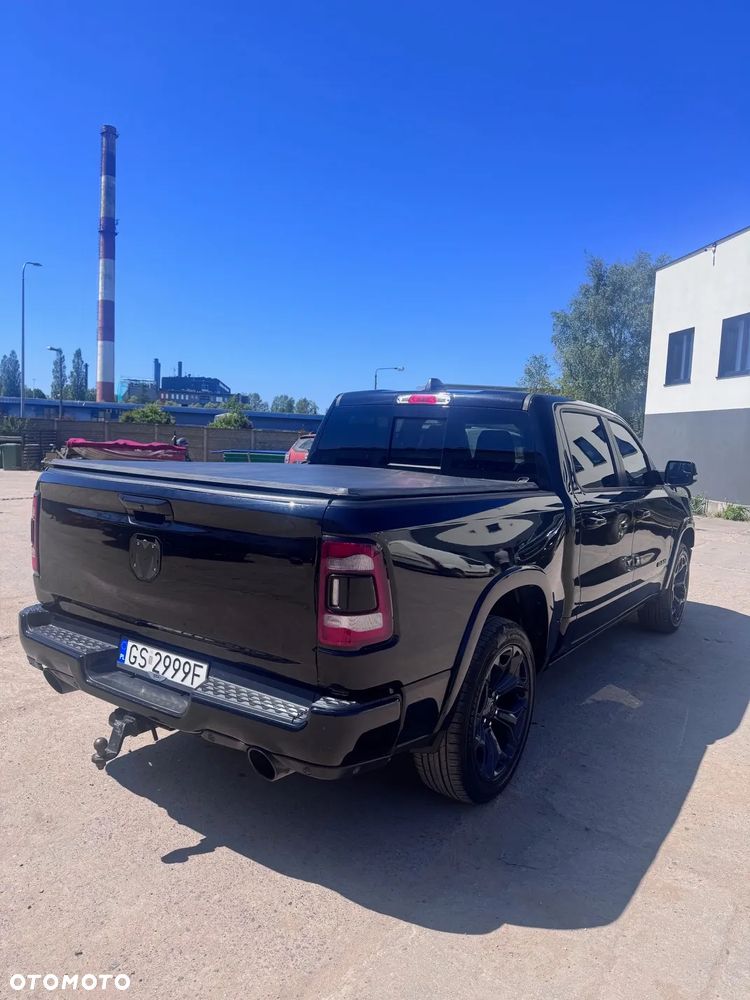 Dodge RAM 5.7 4x4 - 4