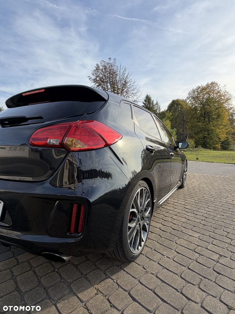 Kia Ceed - 6