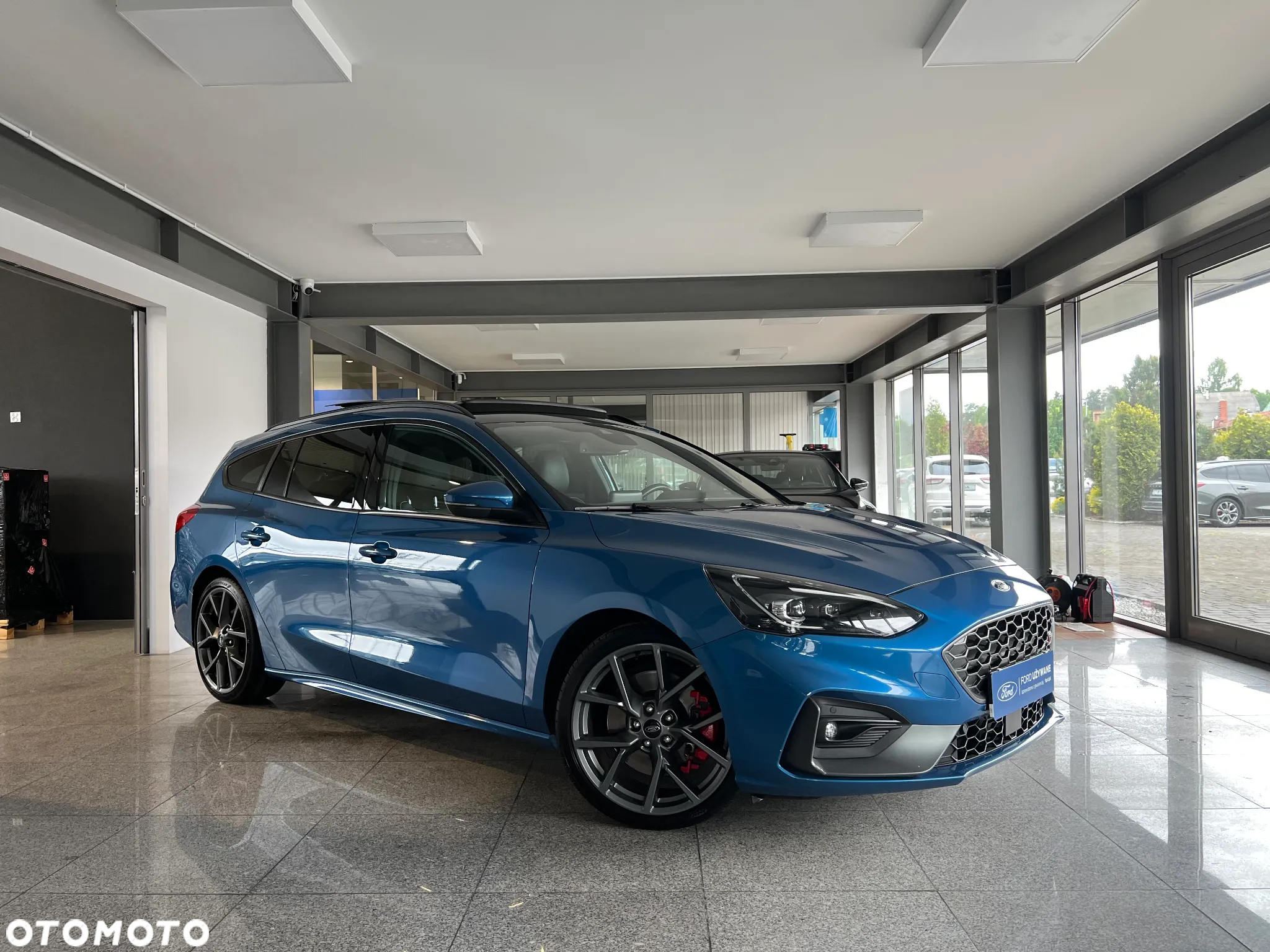 Ford Focus 2.3 EcoBoost ST X - 2