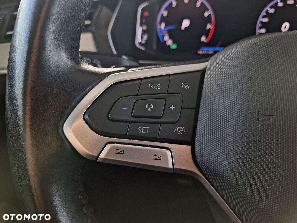 Volkswagen Passat 2.0 TSI Elegance DSG - 39