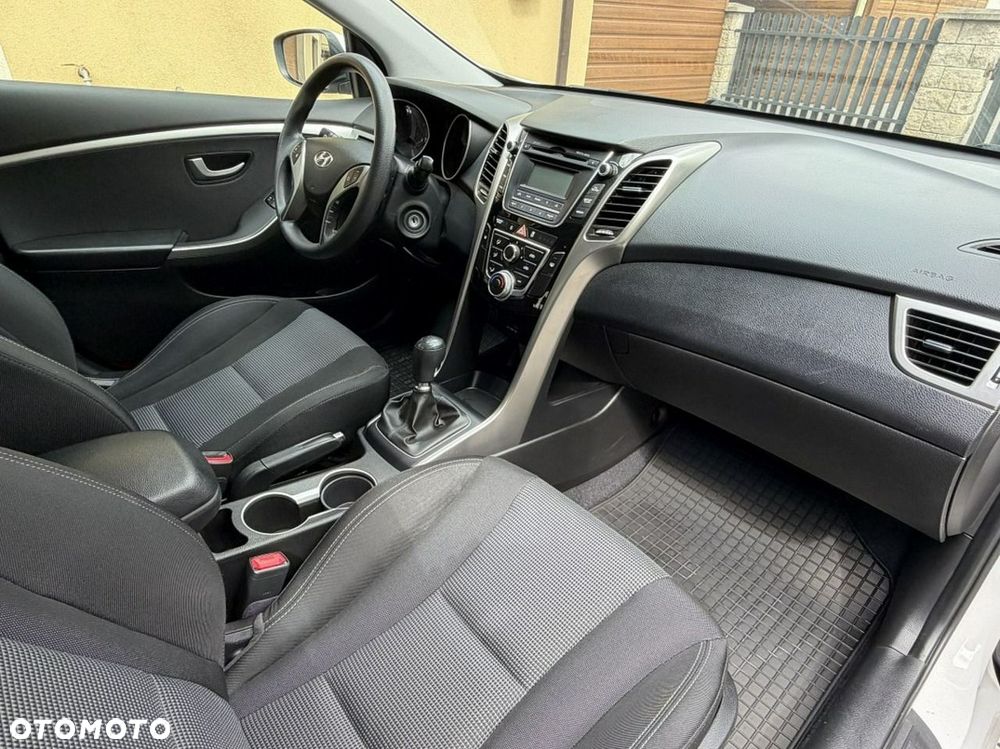 Hyundai i30 - 13