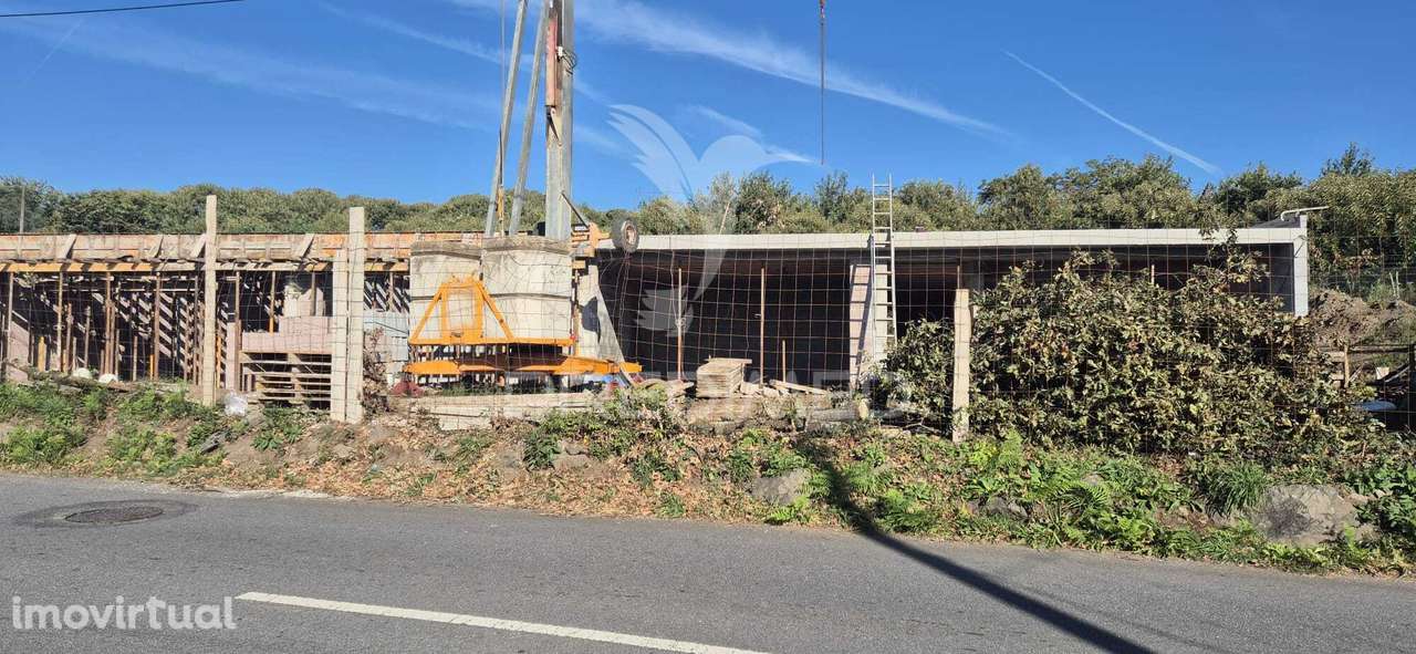 Moradia T3 - Lage, Vila Verde - Grande imagem: 5/24