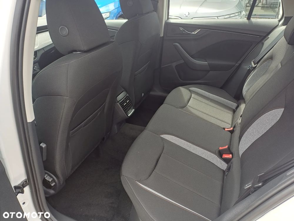 Skoda Scala 1.0 TSI Drive - 22