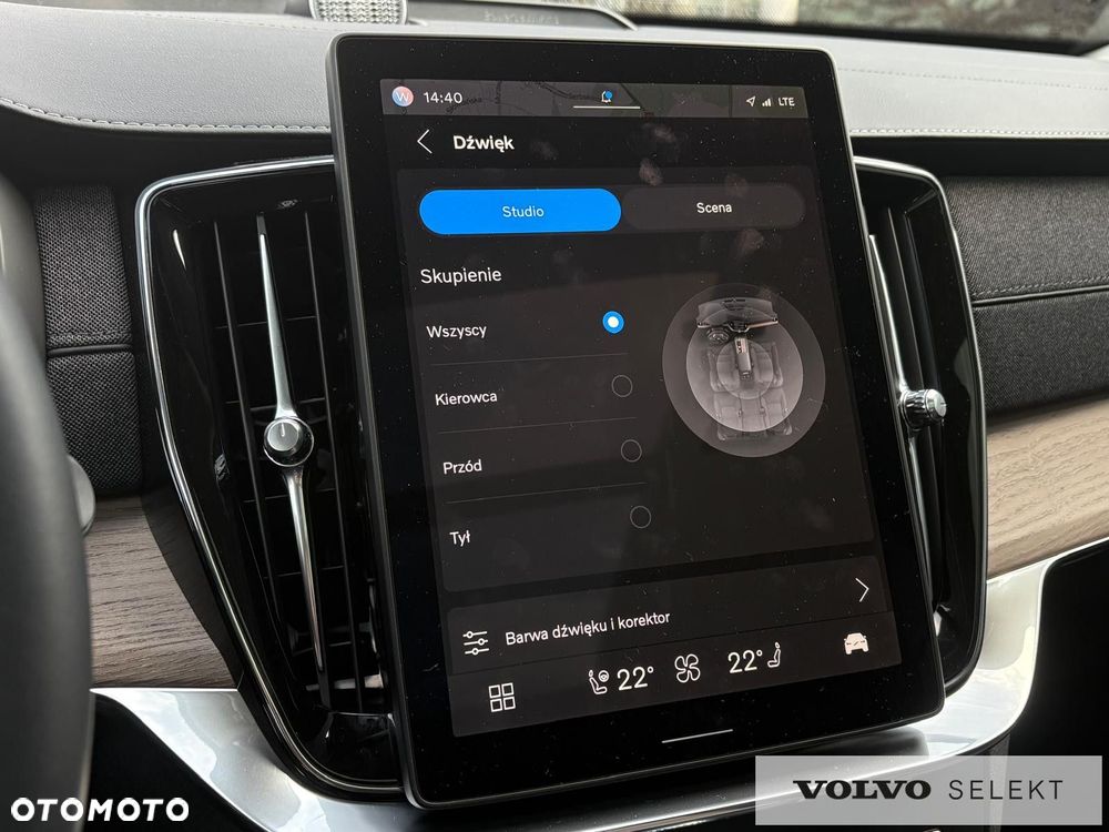 Volvo XC 90 - 41