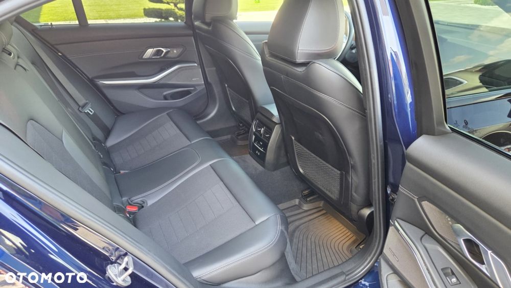 BMW Seria 3 - 28