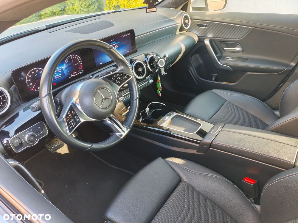 Mercedes-Benz CLA 250 e 8G-DCT Special Edition - 25