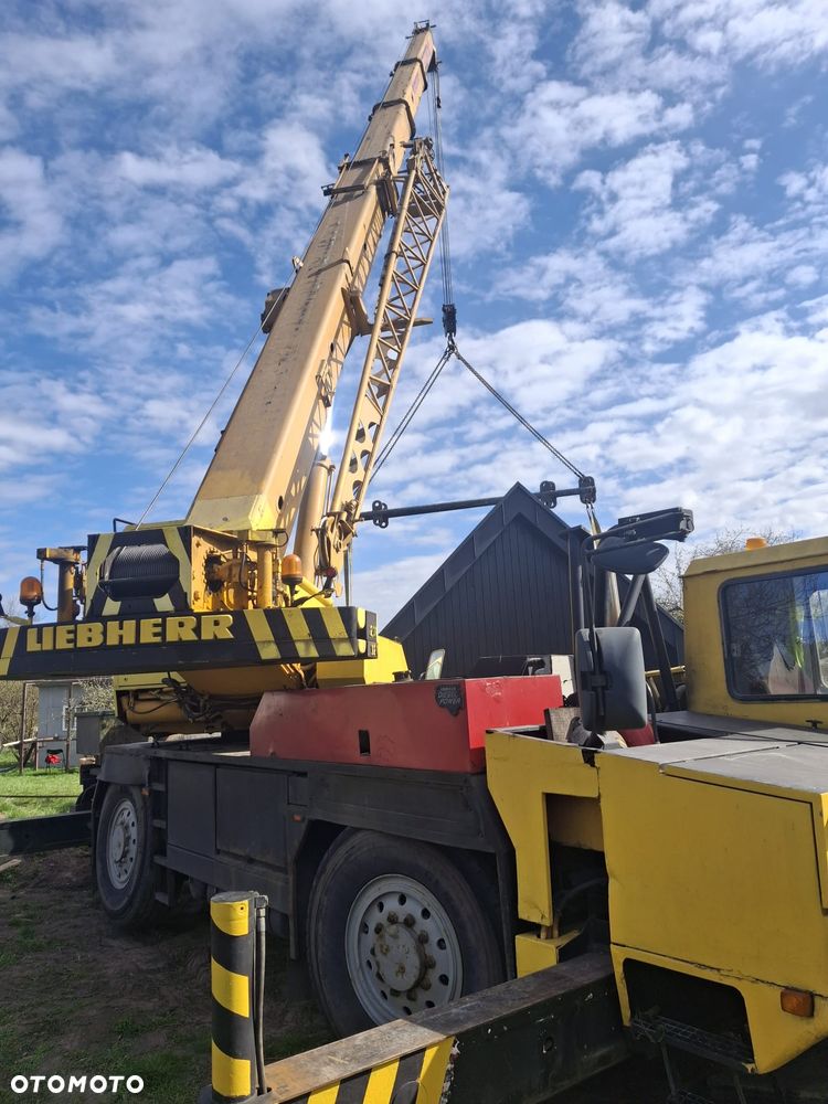 Liebherr LTM 1025 - 2