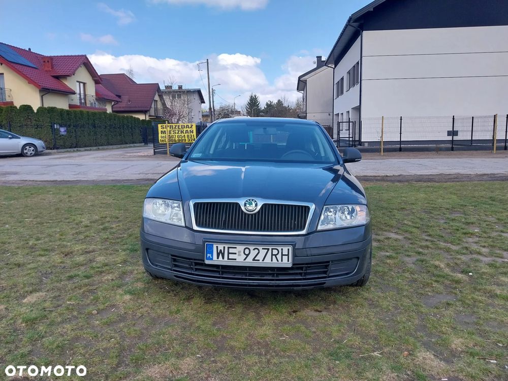Skoda Octavia 1.6 Active - 4