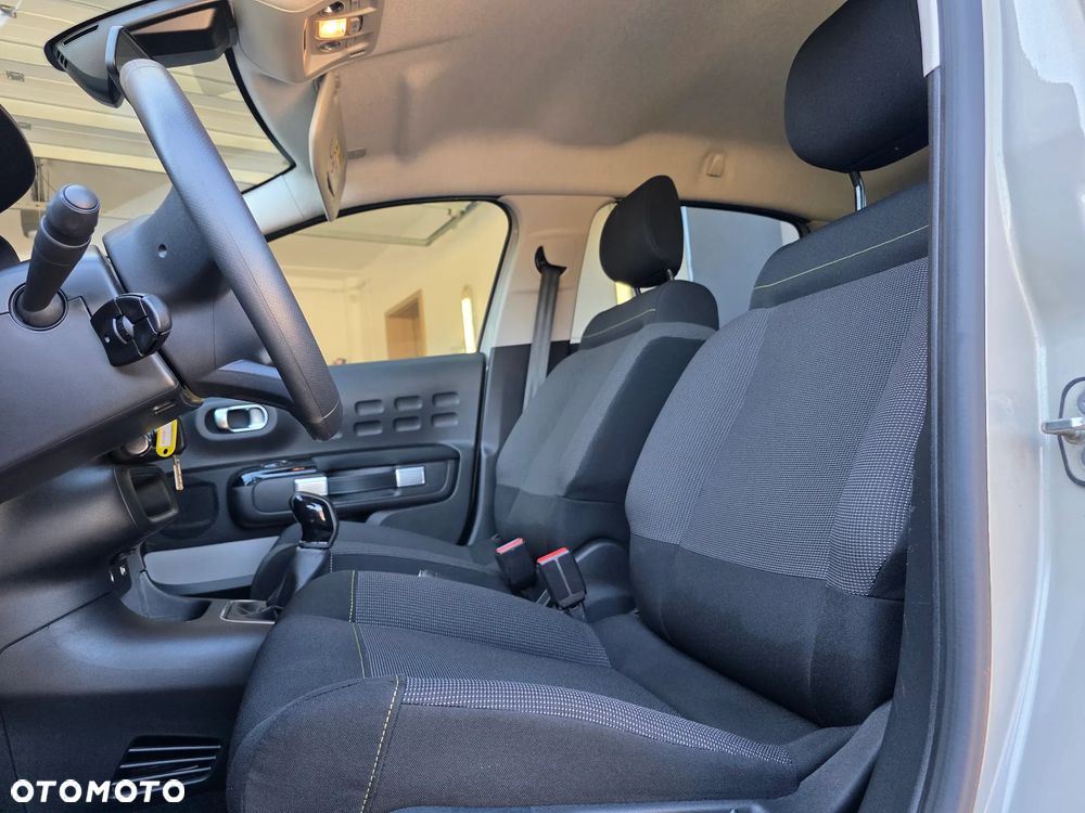 Citroën C3 1.2 PureTech Shine - 27