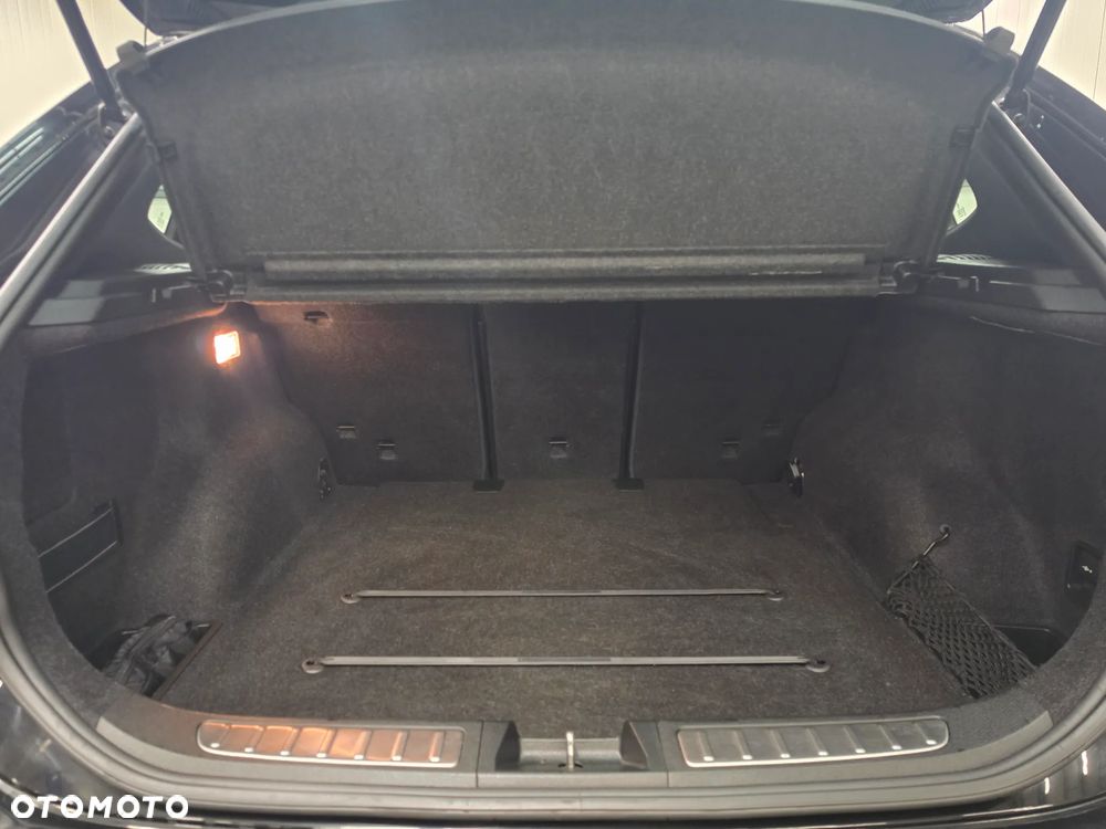 BMW X1 xDrive18d Sport Line - 19