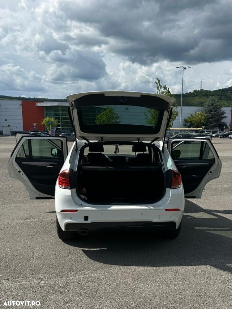BMW X1 xDrive18d - 9