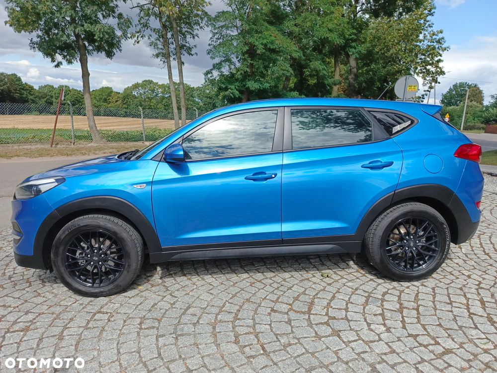 Hyundai Tucson 1.7 CRDI BlueDrive Style 2WD - 7