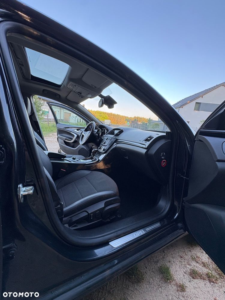 Opel Insignia 2.0 CDTI Cosmo - 11