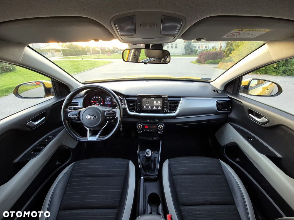 Kia Stonic 1.4 L - 19